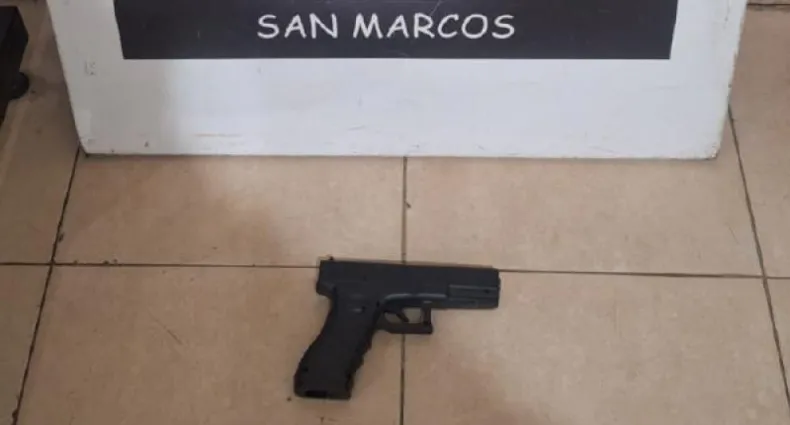 ARMADO CON UNA PISTOLA DE AIRE COMPRIMIDO