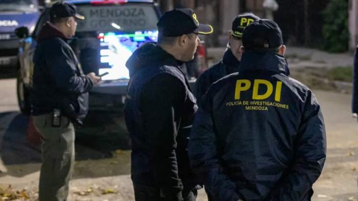 ENCONTRARON EL CUERPO DE UNA MUJER EN UNA ZONA DE PASTIZALES E INVESTIGAN A SU PAREJA