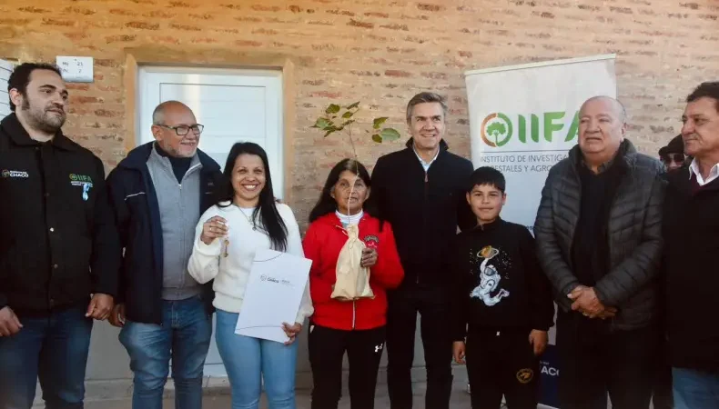 ZDERO ENTREGÓ VIVIENDAS EN LAGUNA LIMPIA