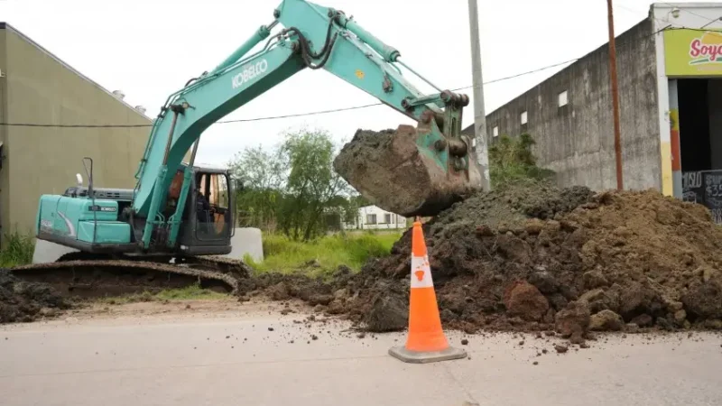CON NUEVAS OBRAS PLUVIALES, FORTALECEN EL SISTEMA DE ESCURRIMIENTO DEL SAN ANTONIO Y SAN ROQUE