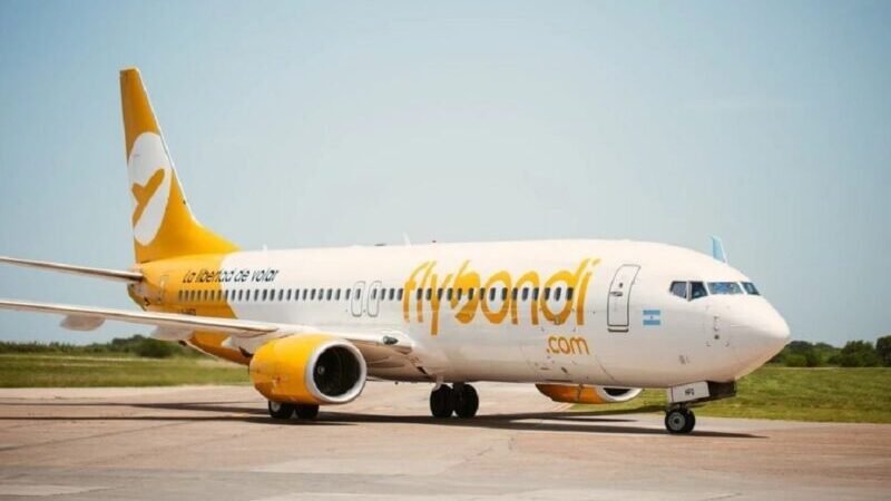 EL COLAPSO DE FLYBONDI GOLPEA LA CONECTIVIDAD AÉREA DE CORRIENTES: CAÍDA DE 45,8% EN PASAJEROS